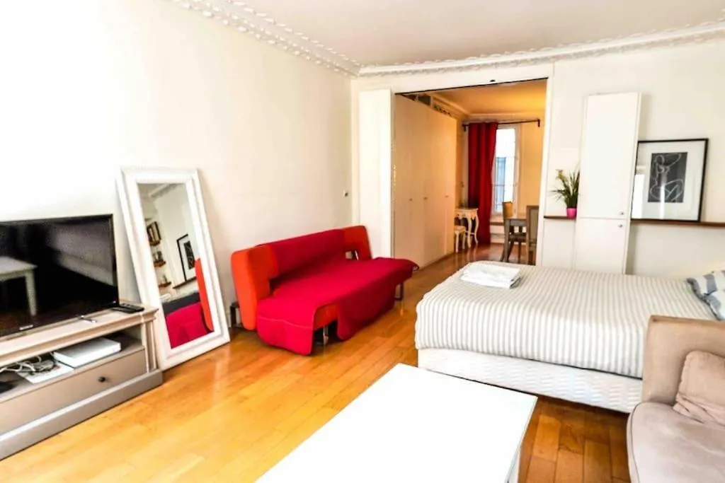Appartamento 02 Grand Studio Near Montorgueil Parigi