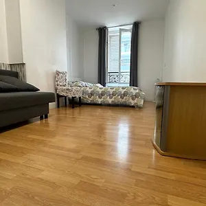 New Saint Maur-logement Lovely Flat 32m2 Appartamento