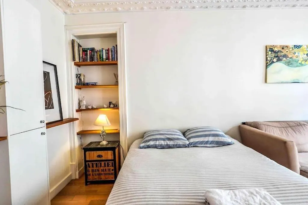 02 Grand Studio Near Montorgueil Paris France